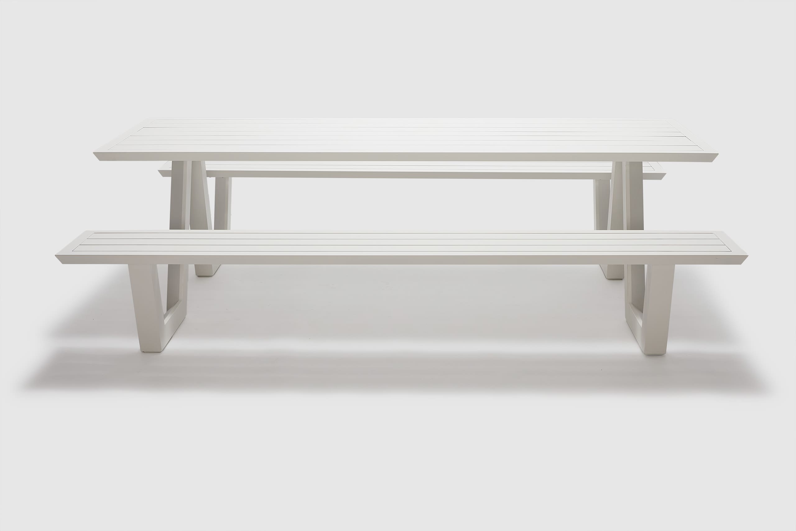Poppy Outdoor Picnic Table - White