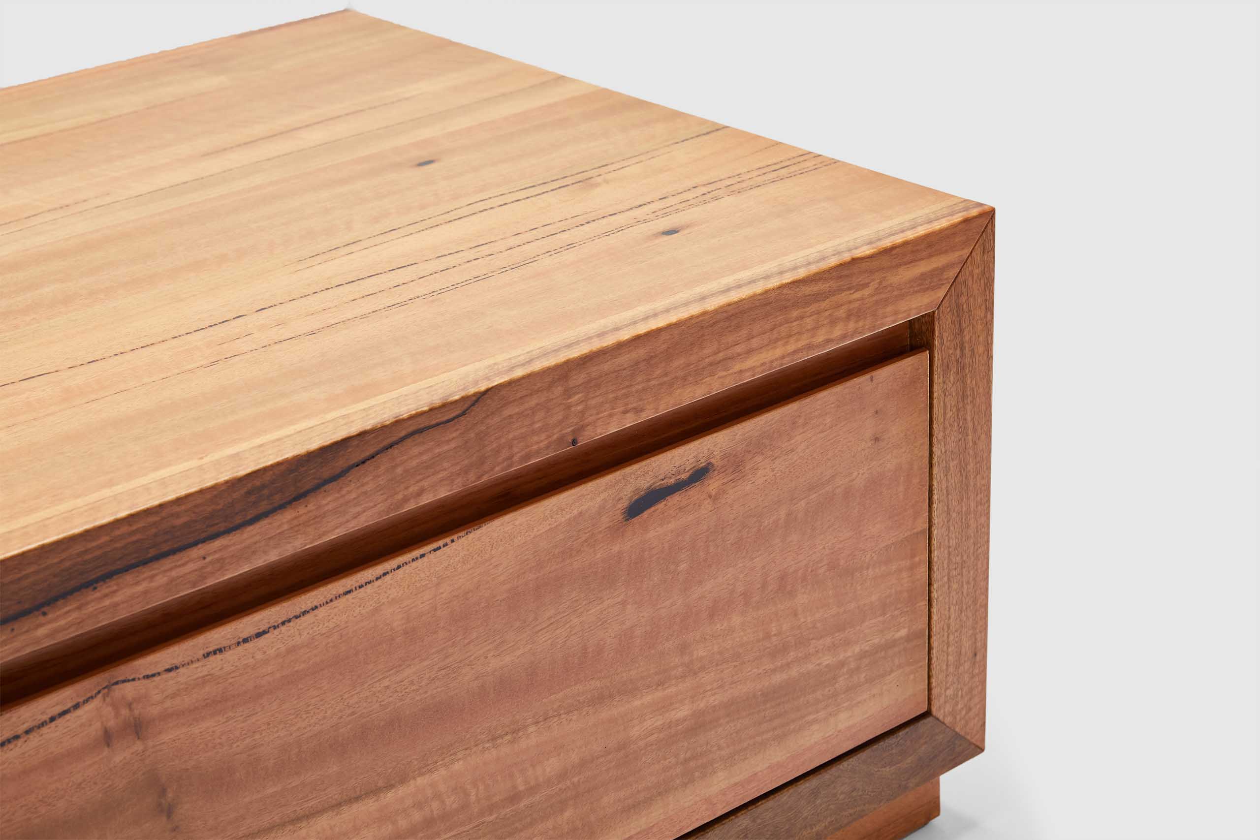 coffee table kalgoolie - marri