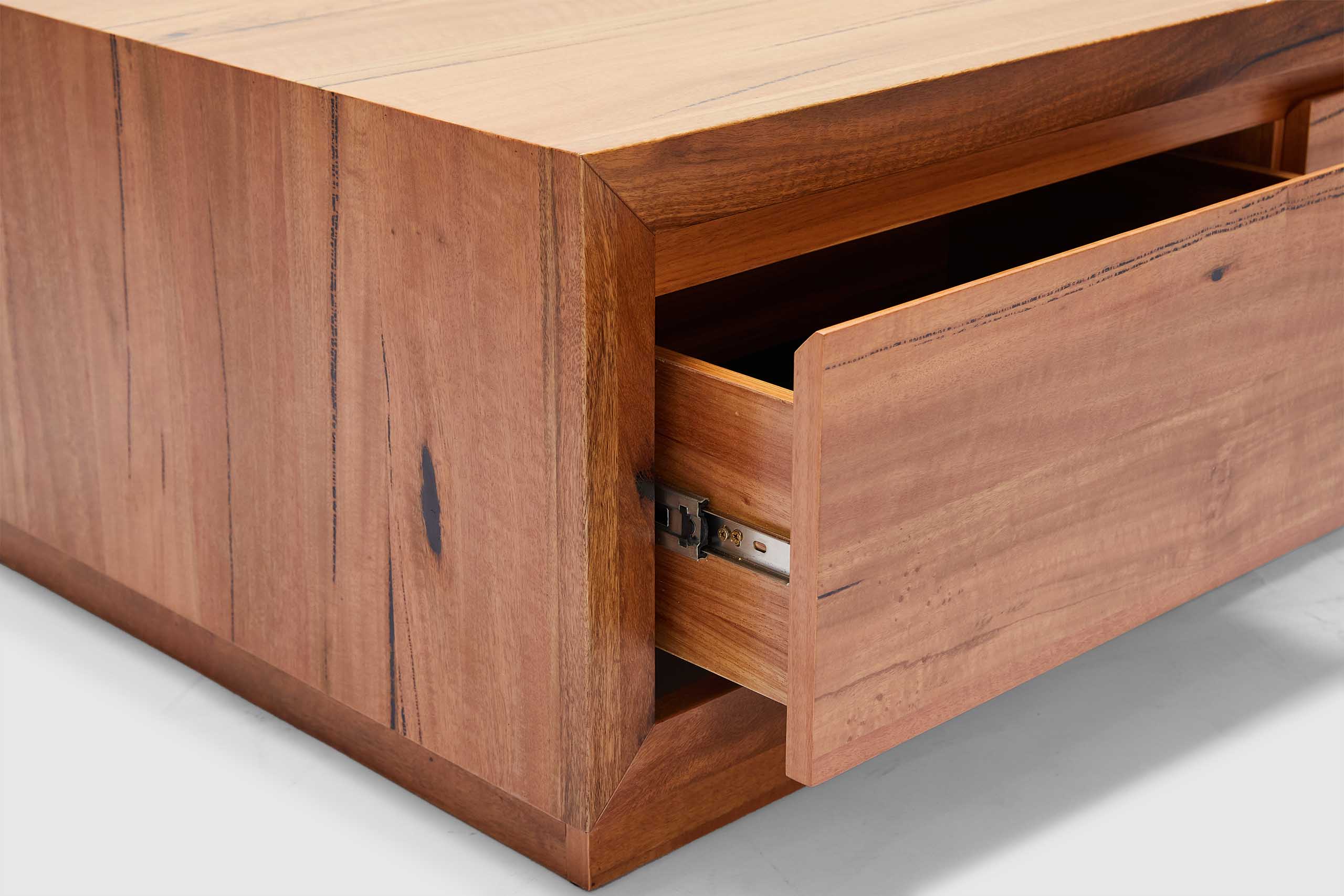 coffee table kalgoolie - marri