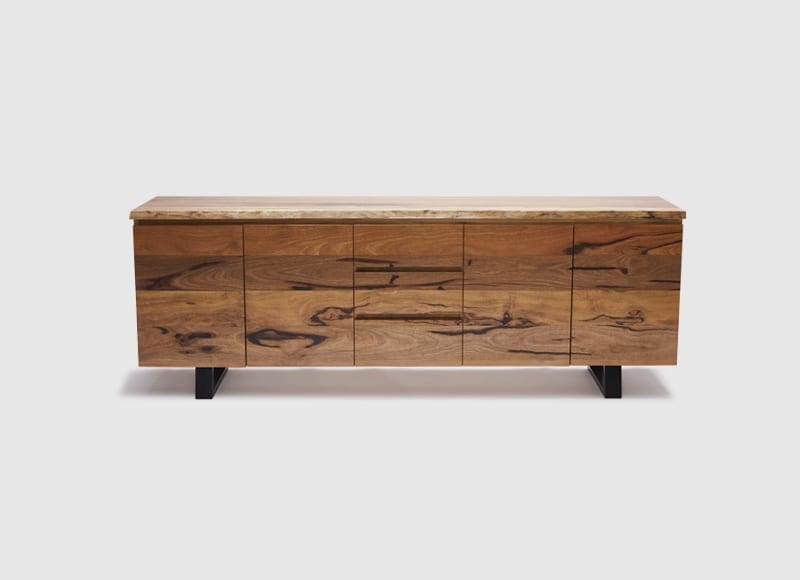 Amazon Buffet 220cm